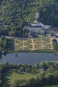 France, Val d'Oise, La Roche Guyon, labelled Les Plus Beaux Villages de France (The Most Beautiful Villages of France), the castle (aerial view)
