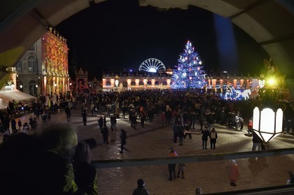 France, Meurthe-et-Moselle, Nancy, place Stanislas, the parade of Saint-Nicolas, The Remue Ménage Company Ball