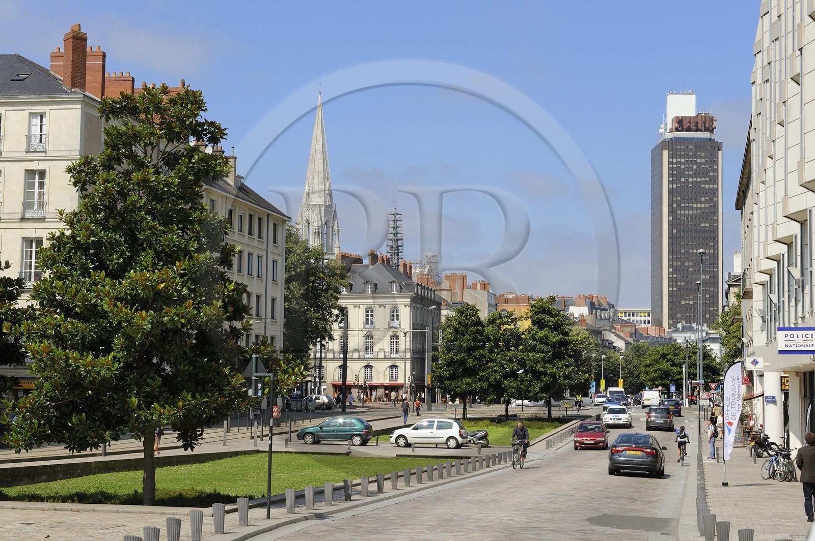 France, Loire-Atlantique (44), Nantes cours  Olivier de Clisson sur l'ancienne Ile Feydeau et la Tour Bretagne