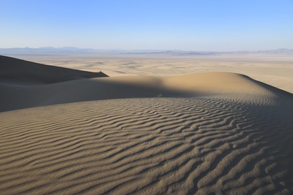 Iran, Province de Yazd, désert du Dasht-e Kavir, Moghestan, massif dunaire dont la plus haute dune atteint les 200 mètres