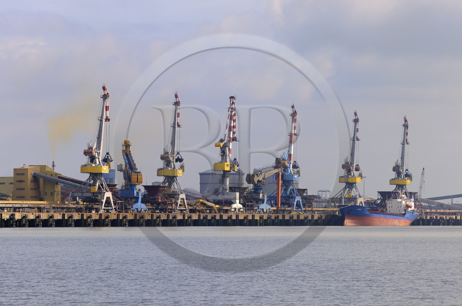 France, Loire-Atlantique (44), port autonome de Nantes Saint-Nazaire, terminal agroalimentaire et multivrac de Montoir de Bretagne