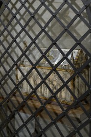 France, Morbihan, Gulf of Morbihan (Golfe du Morbihan), Vannes, Saint Pierre cathedral, St. Vincent Ferrer's Chapel was formerly the chapel of the Holy Sacrament but since 1956 it has housed the relics of Saint Vincent Ferrer including his skull, chasse