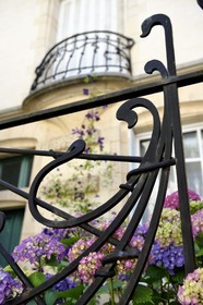 France, Meurthe-et-Moselle, Nancy, Rue Felix Faure, Art Nouveau subdivision house by architect Cesar Pain, wrought iron fence