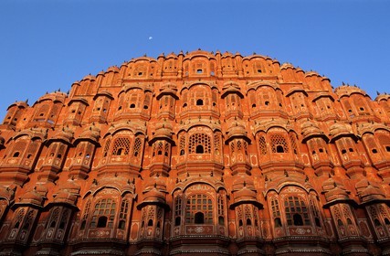 Inde, état du Rajasthan, Jaipur, le Hawa Mahal ou palais des vents à l'intérieur du City Palace