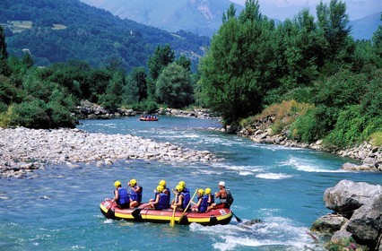 France, Hautes-Pyrénées (65), rafting à Luz-Saint-Sauveur