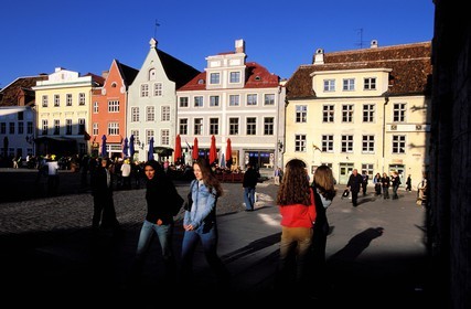 Estonie (Pays Baltes), région de Harju, Tallinn, capitale européenne de la culture 2011, place de l'Hôtel de Ville, le point central de la vieille ville