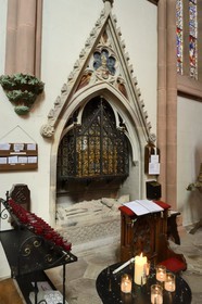 France, Bas-Rhin (67), Niederhaslach, collégiale Saint-Florent, le reliquaire de Saint Florent (1714)