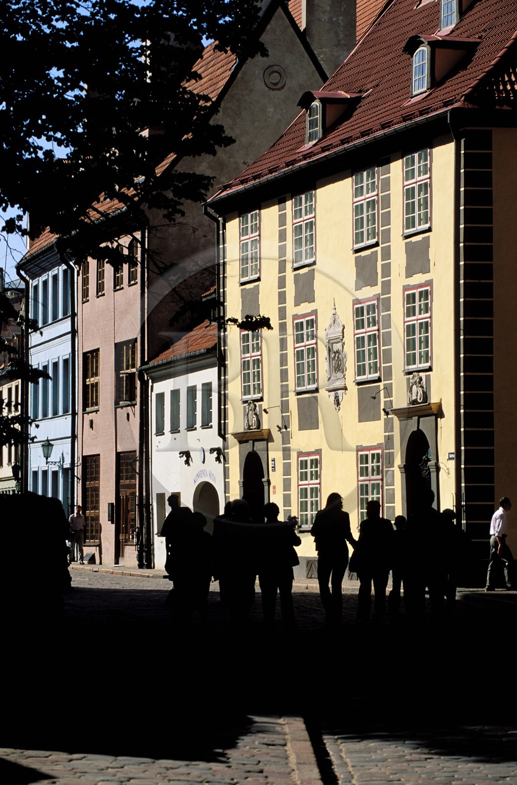 Lettonie (Pays Baltes), Riga, anciens bâtiments d'un couvent (Konventa Seta) du 15ème siècle dans la rue Skarnu Iela