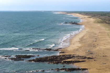 France, Vendee, Les Sables d'Olonne, Sauveterre beach in Olonne sur Mer (aerial view)