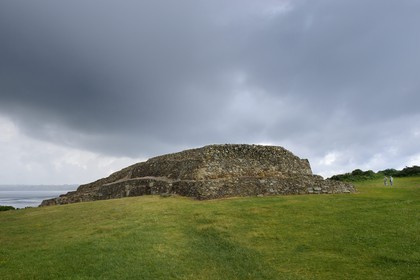France, Finistere, Kermehelen peninsula (Morlaix Bay), Barnenez cairn, 6000 years old made of two cairns