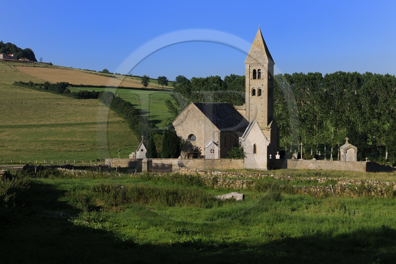 France, Saône et Loire (71), Mazille, église romane Saint-Blaise du XIe siècle