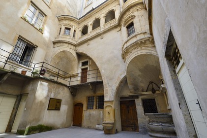 France, Rhone, Lyon, historical site listed as World Heritage by UNESCO, St. Paul neighborhood in the Vieux Lyon (Old Town), traboule of the Hotel Bullioud and the Renaissance gallery Philibert de l'Orme (or Delorme)