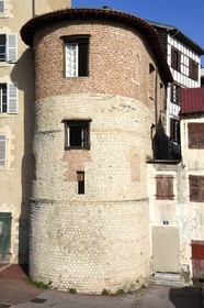 France, Pyrenees Atlantiques, Basque Country, Bayonne, old rampart tower integrated in a building in the Tour de Sault street