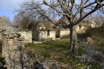 Croatia, Dalmatia, Dalmatian Coast, the village of Gorace war victim