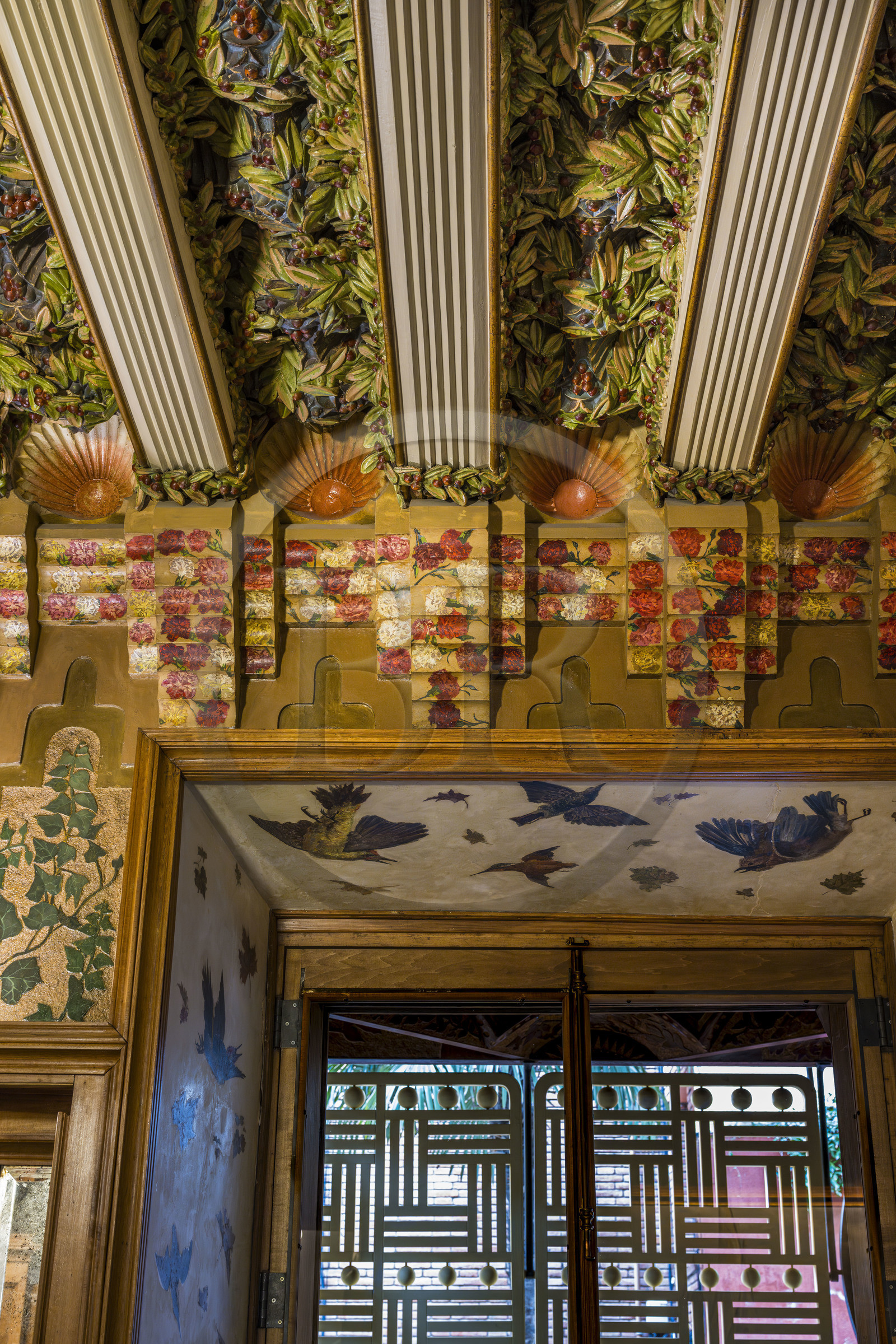 Espagne, Catalogne, Barcelone, Casa Vicens (1883 - 1885) de l'architecte du modernisme catalan Antoni Gaudi, site classé au Patrimoine Mondial de l'UNESCO, salle à manger