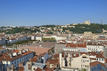 France, Rhone, Lyon, historical site listed as World Heritage by UNESCO, la place Bellecour in the district of La Presqu'Ile overlooked by Notre Dame de Fourviere basilica