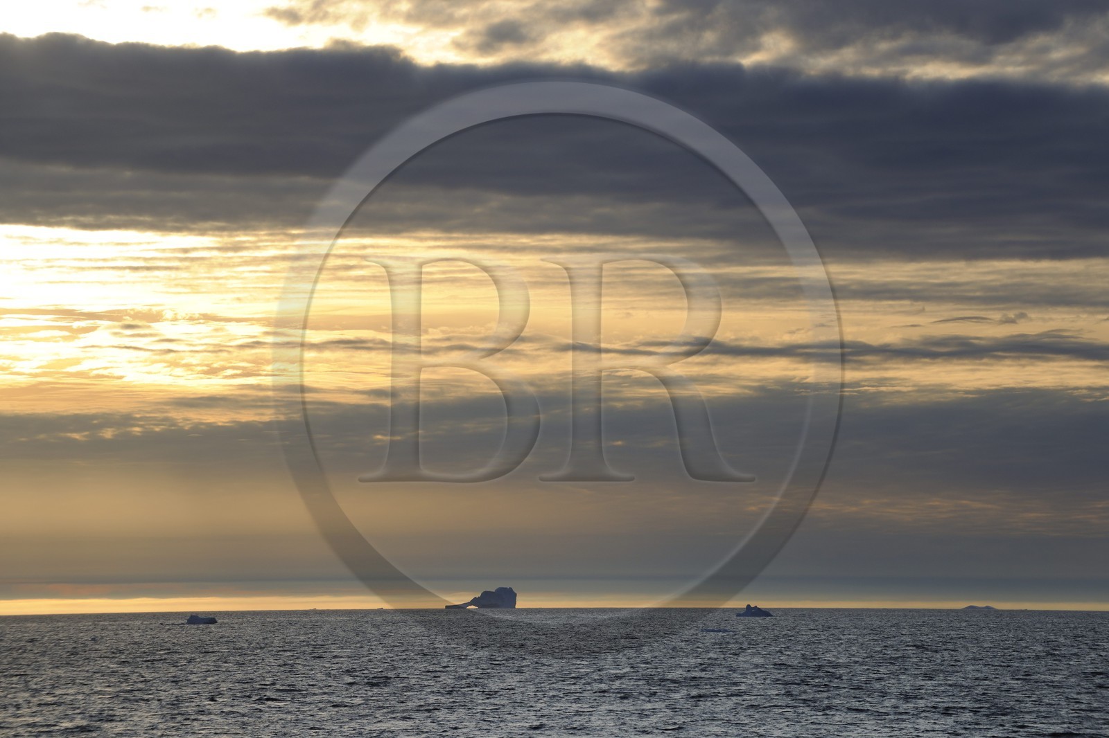 Groenland, région méridionale vers Nanortalik, iceberg
