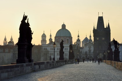 Czech Republic, Prague, historical center listed as World Heritage by UNESCO, the Charles Bridge over Vltava River, in the background the Old Town (Stare Mesto) with St Francis of Assisi Church in the center and Church of Our Saviour in the Clementinum