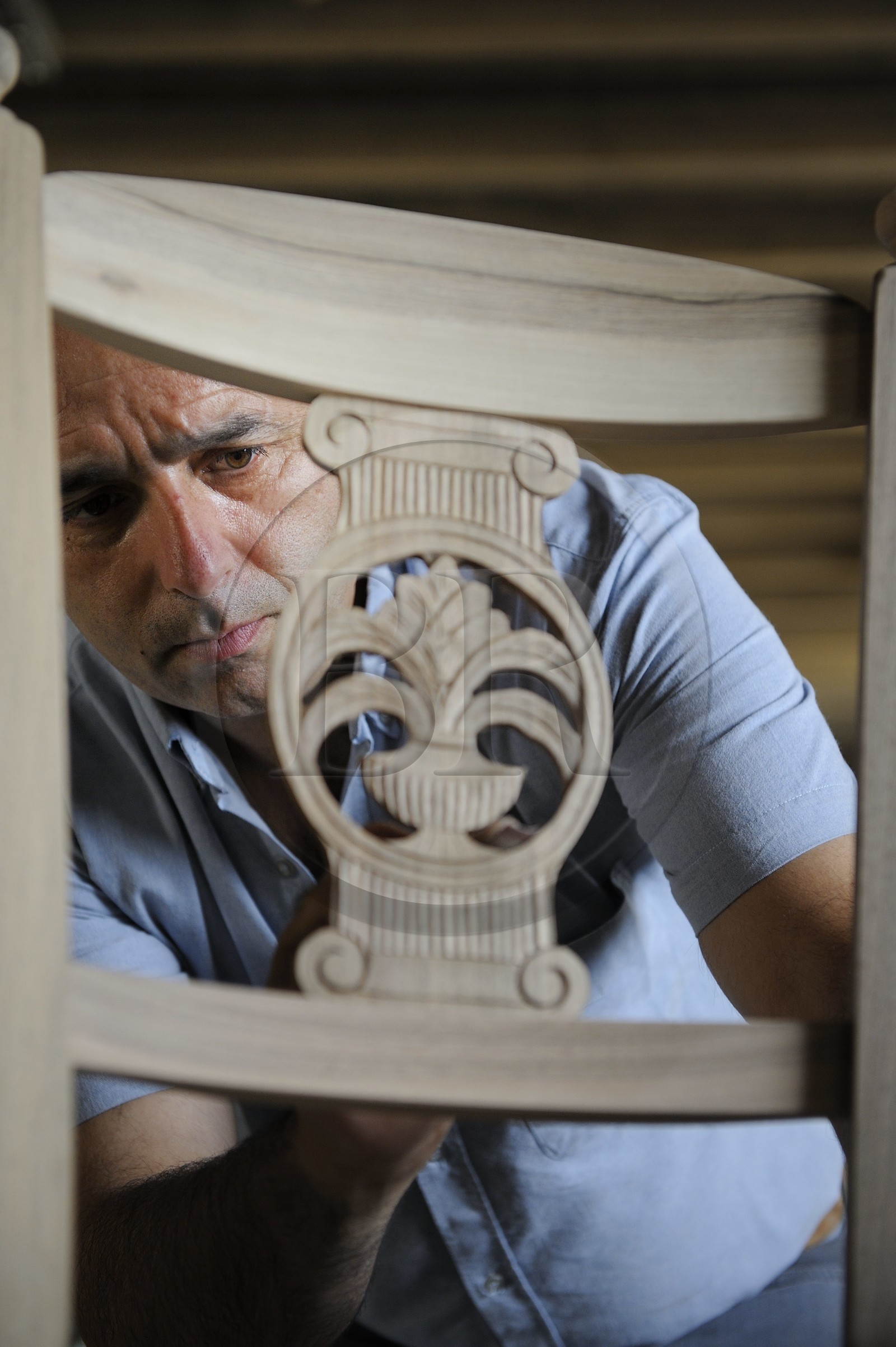 France, Saône et Loire (71), Rancy, le maître chaisier José Caetano