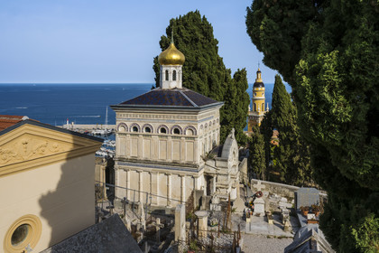 France, Alpes-Maritimes, Menton, old town, the Old Castle cemetery, marine cemetery, Orthodox chapel built in 1884 by Count-Protasov Bechmetieff, the Basilica of Saint Michael in the background
