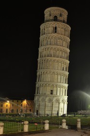 Italie, Toscane, Pise, Campo dei Miracoli classé Patrimoine Mondial de l' UNESCO, le Campanile ou la Tour penchée de Pise