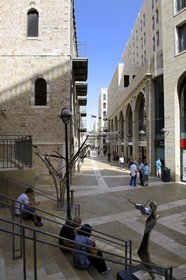 Israel, Jerusalem, Mamilla mall and luxury pedestrian shopping street in the modern city, designed by the  Israeli architect Moshe Safdie