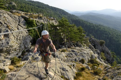 France, Corse-du-Sud (2A), Alta Rocca, massif de Bavella, la via ferrata du parc aventure Corsica Madness
