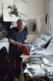 France, Ivry sur Seine, the artist Ernest Pignon-Ernest in his studio