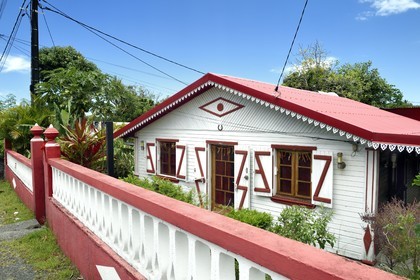 France, Ile de la Reunion, Sainte-Anne, case traditionnelle
