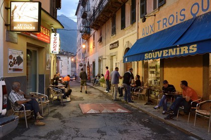 France, Haute-Corse (2B), Corte, Cyrnéa Bar dans la vieille ville
