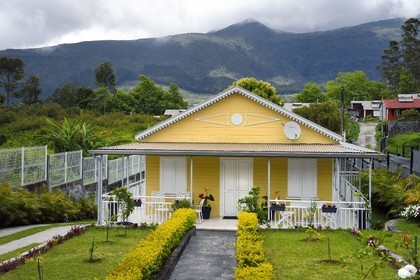 France, Ile de la Reunion, Plaines des Palmistes, case traditionnelle