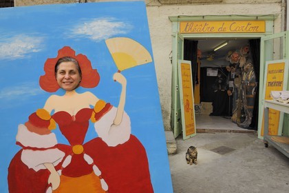 France, Herault, Pezenas, old city, the Theatre of cardboard rue Montmorency from the theater props Rosario Alarcon Sanchez