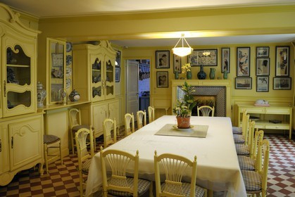 France, Eure, Giverny, Claude Monet 's house, the dining room and his collection of Japanese prints