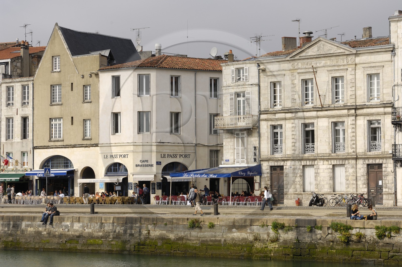 France, Charente-Maritime (17), La Rochelle, le Vieux Port, le quai Duperré