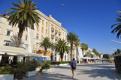Croatie, Dalmatie, cote dalmate, Split, vieille ville romaine classée Patrimoine Mondial de l'UNESCO, la Riva promenade du bord de mer
