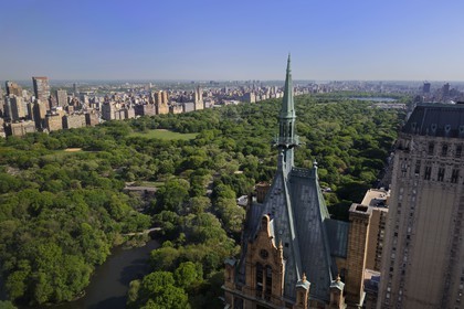 United States, New York, Manhattan, Central Park seen from the southeast corner and the Sherry-Netherland Building in the foreground