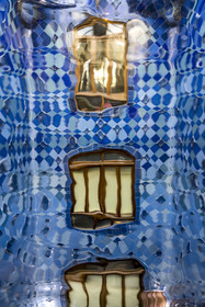 Spain, Catalonia, Barcelona, Eixample district, Passeig de Gracia, Casa Batllo by Catalan modernist architect Antoni Gaudi, UNESCO World Heritage site, courtyard