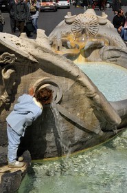 Italie, Latium, Rome, centre historique classé Patrimoine Mondial de l'UNESCO, Piazza di Spagna