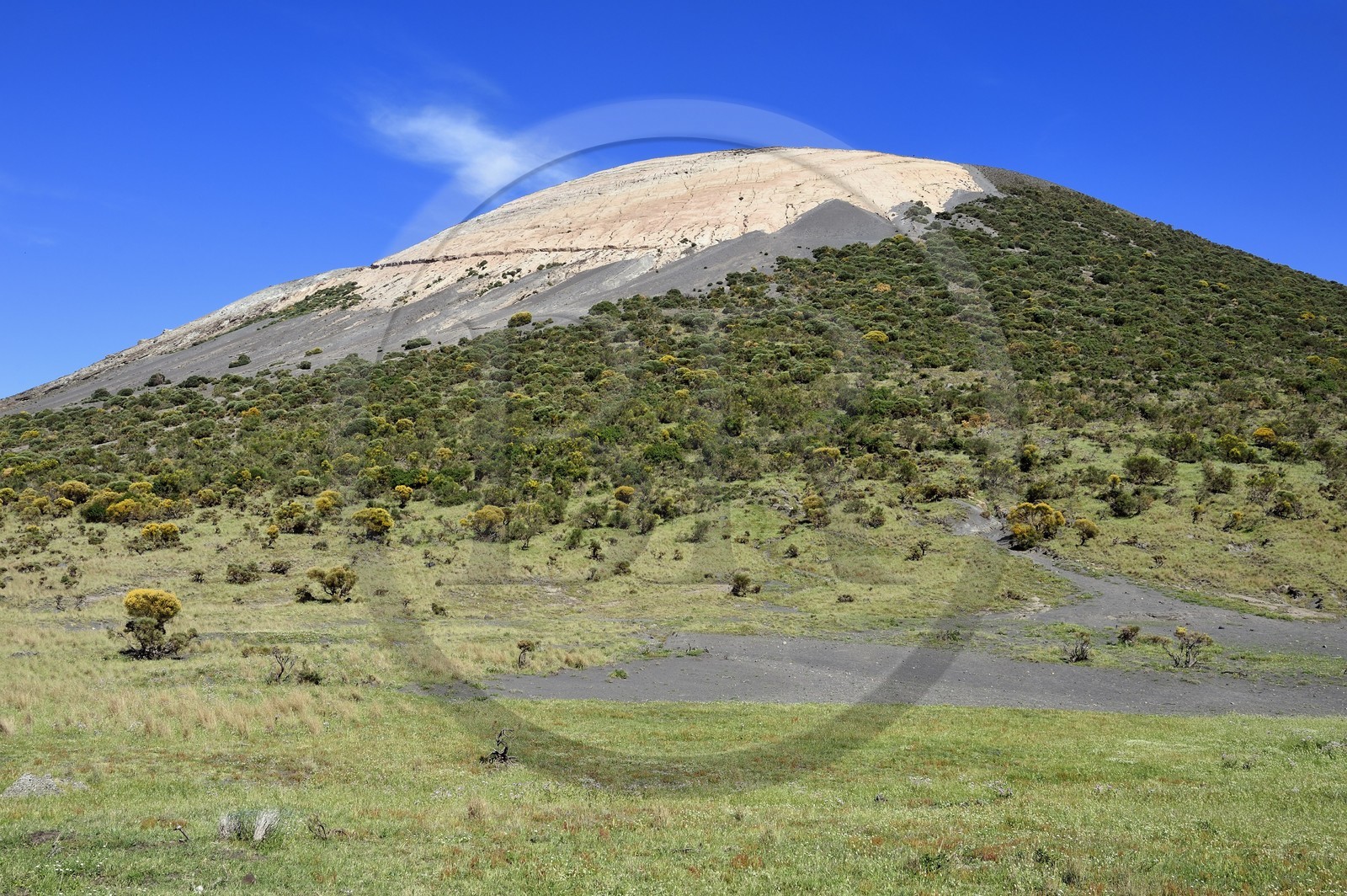 Italie, Sicile, iles Eoliennes, classées Patrimoine Mondial de l'UNESCO, ile de Vulcano, les flancs du cratère du volcan della Fossa