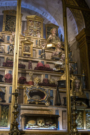 Portugal, Lisbonne, Bairro Alto, église Saint-Roch (Igreja de Sao Roque) du XVIème siècle, reliques de l'autel des Saintes Vierges