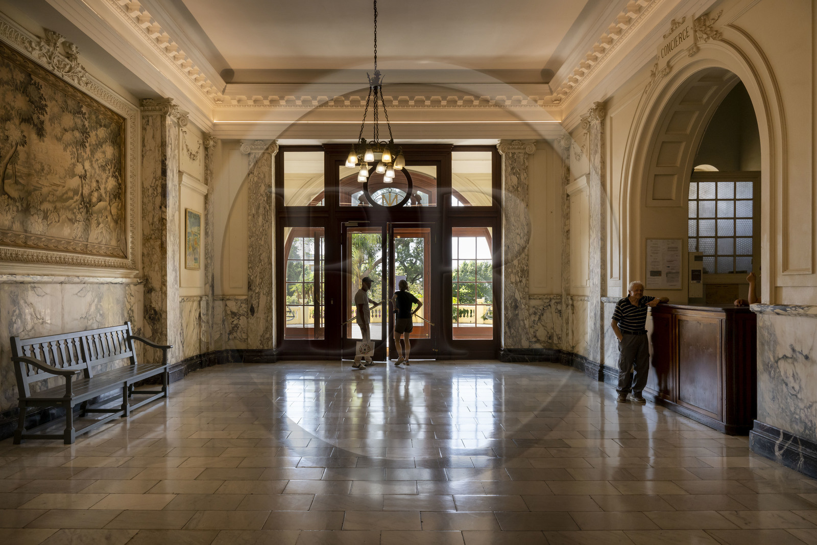 France, Alpes-Maritimes (06), Menton, l'ancien palace l'Imperial (1913) transformé en appartements privés