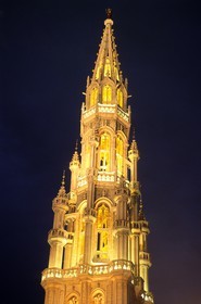 Belgique, Bruxelles, le centre historique, la Grand Place classée Patrimoine Mondial de l'UNESCO, beffroi de l' Hôtel de ville