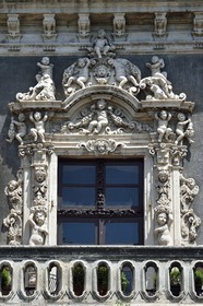Italie, Sicile, Catane, ville baroque classée au Patrimoine Mondial de l'UNESCO, le palais Biscari construit à la fin du XVIIe siècle et sa facade baroque