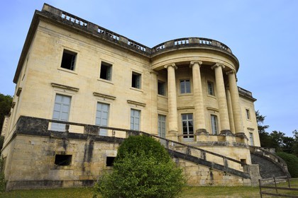 France, Dordogne (24), La Bachellerie, château de Rastignac construit entre 1811 et 1817 par l'architecte Mathurin Salat (dit Blanchard) qui a la particularité de ressembler à la facade Sud de la Maison-Blanche de Washington