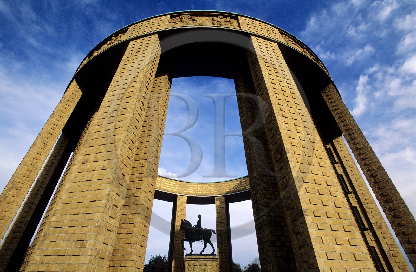 Belgique, Flandre-Occidentale, ville de Nieuwport, monument à la gloire du Roi Albert 1er