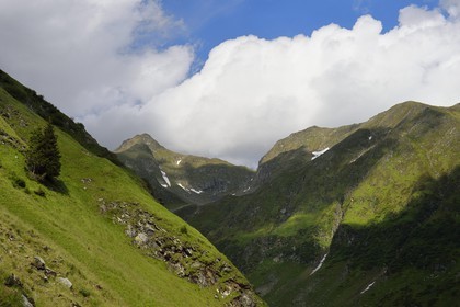 Romania, Wallachia, Muntenia, Arges County, the Fagaras Mountains along the Transfagarasan Road in the Southern Carpathians