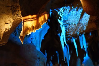 France, Dordogne, Périgord Noir, Tourtoirac cave
