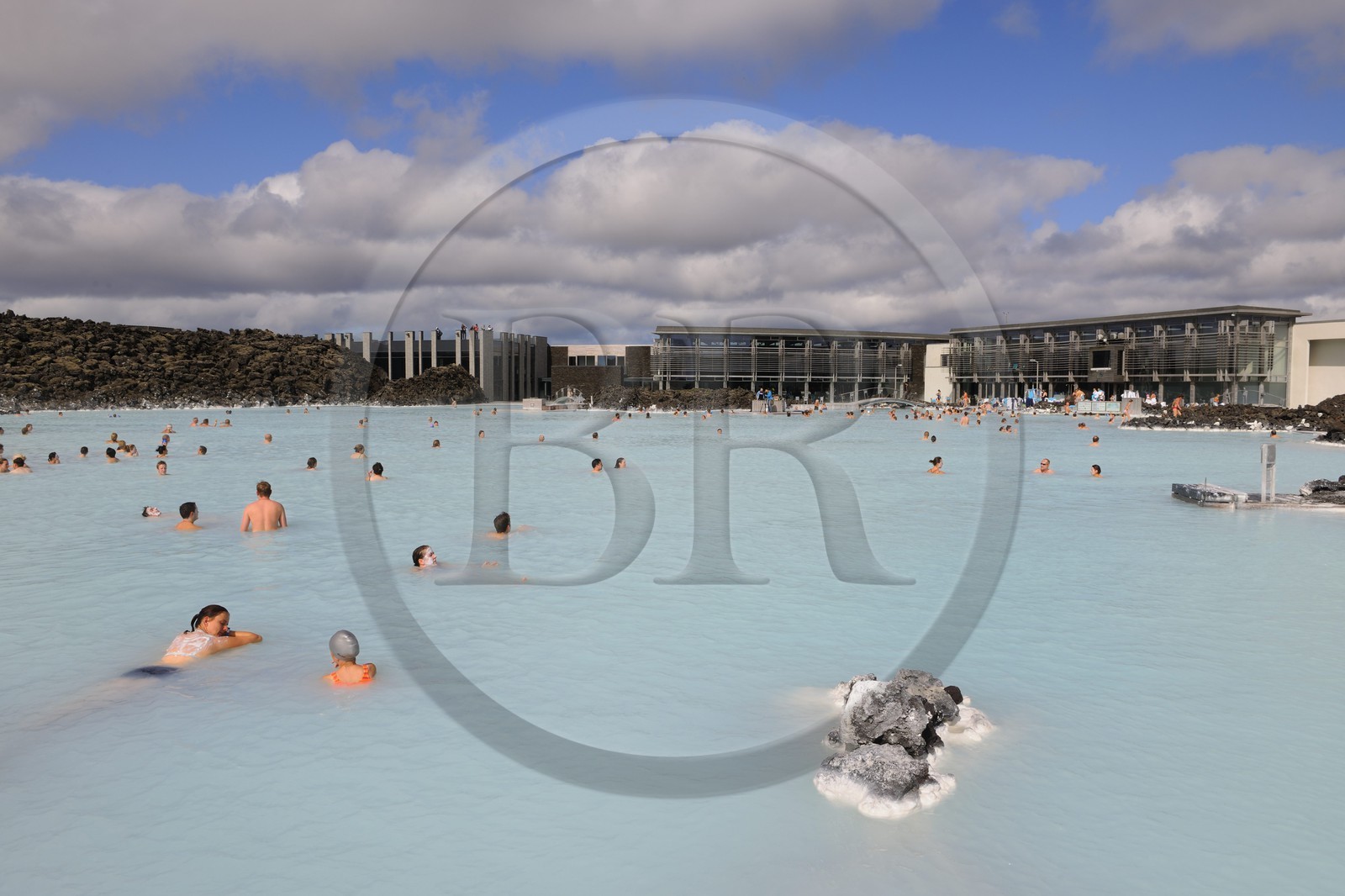 Islande, Grindavik, baignade au Blue Lagoon (Usine géothermique)