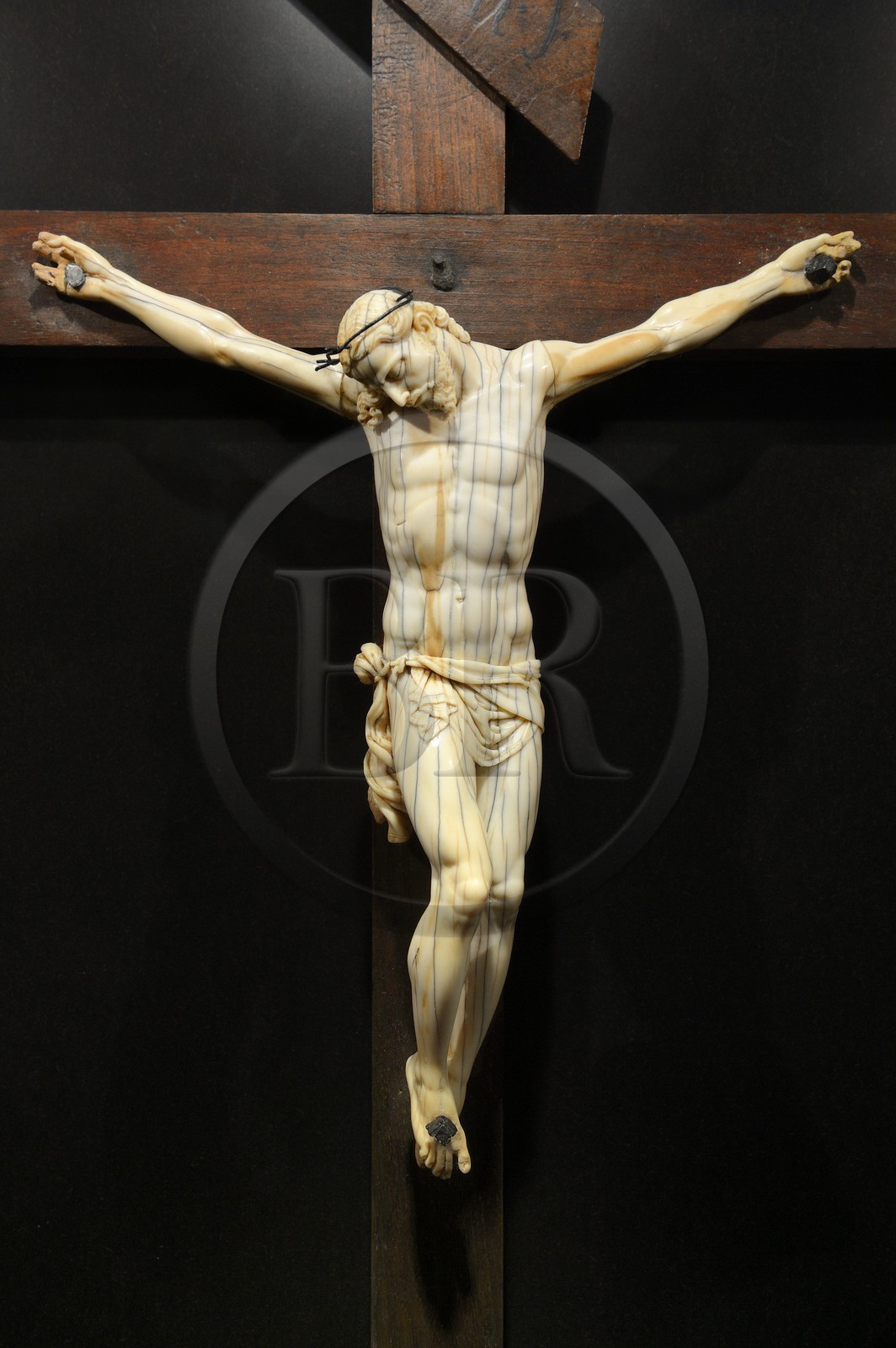 France, Corse-du-Sud (2A), Alta Rocca, village de Levie, Musée de l’Alta Rocca, le Christ en ivoire qui aurait été offert au village par le pape Sixte Quint France, Corse-du-Sud (2A), Alta Rocca, village de Levie, Musée de l’Alta Rocca, le Christ en ivoire qui aurait été offert au village par le pape Sixte Quint