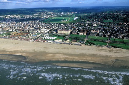 France, Calvados, Pays d'Auge, Deauville, beach (aerial view)